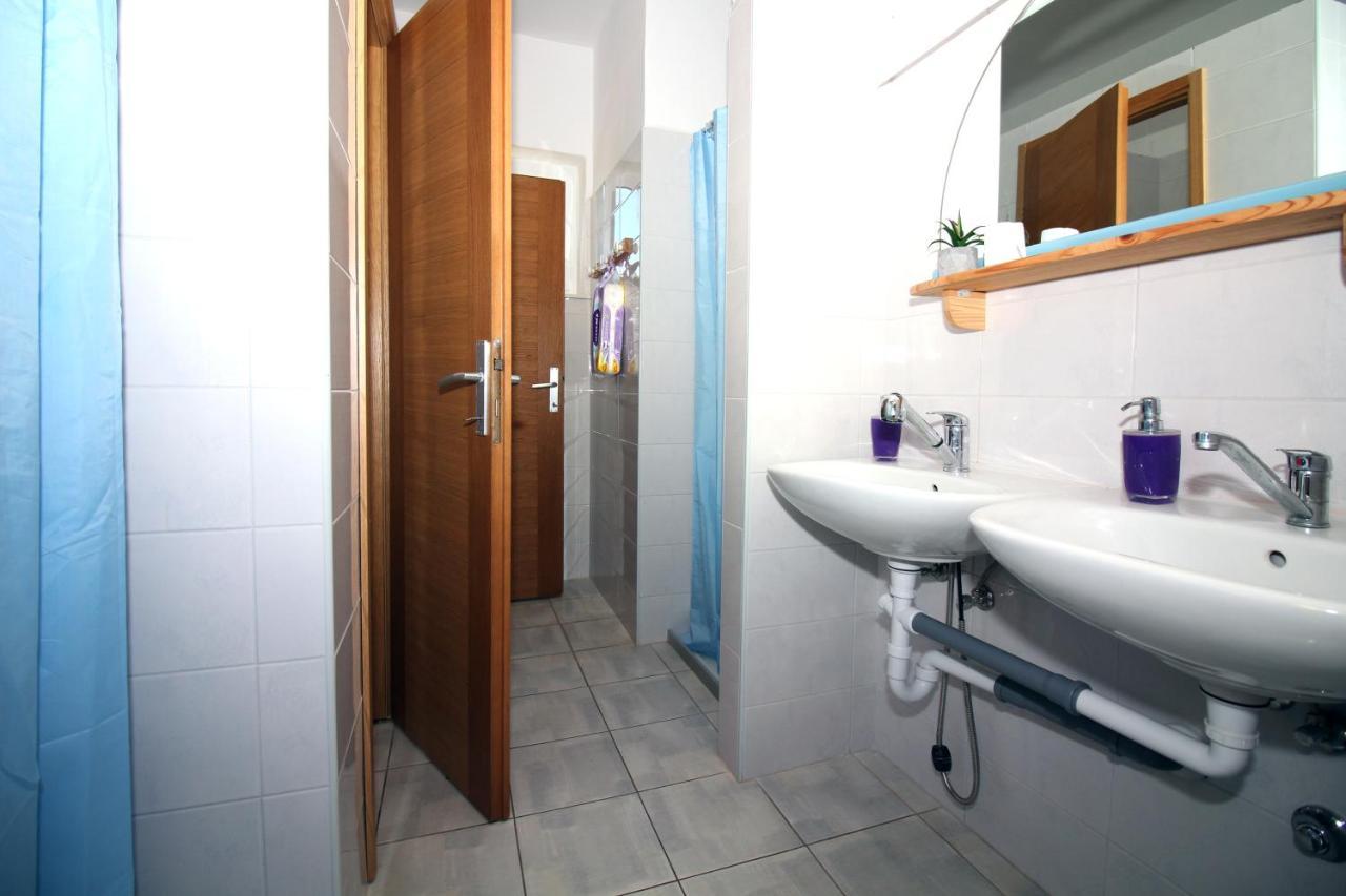 Hostel Marko Тисно Экстерьер фото